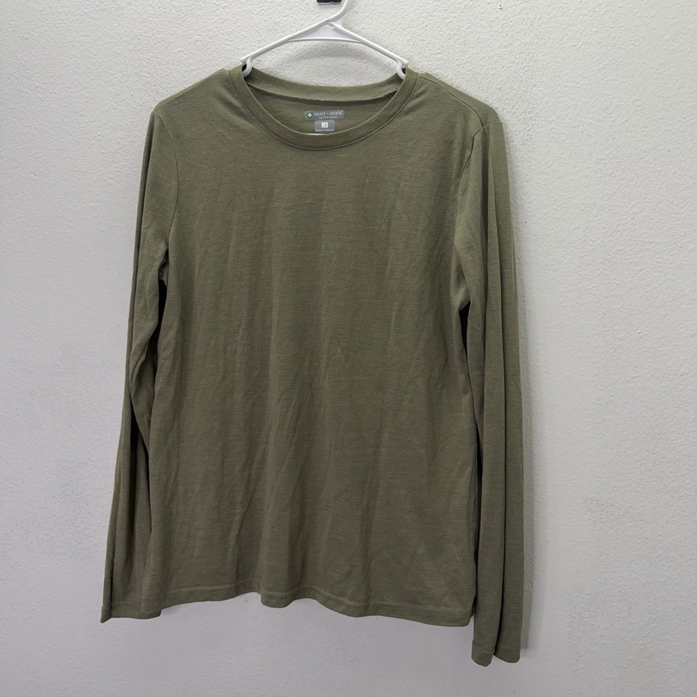 ExOfficio Insect Shield Shirt Size M Green Scoop Neck Tee Travel Womens Top